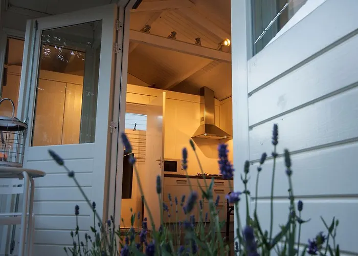 Tiny House Madame Jeanette Nabij Centrum En Zee